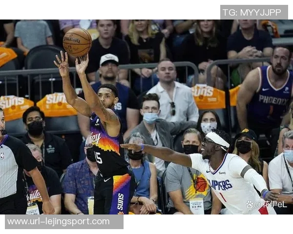 湖人强势崛起哈里森再遭质疑独行侠低迷状态令人担忧 湖人强势崛起哈里森再遭质疑独行侠低迷状态令人担忧