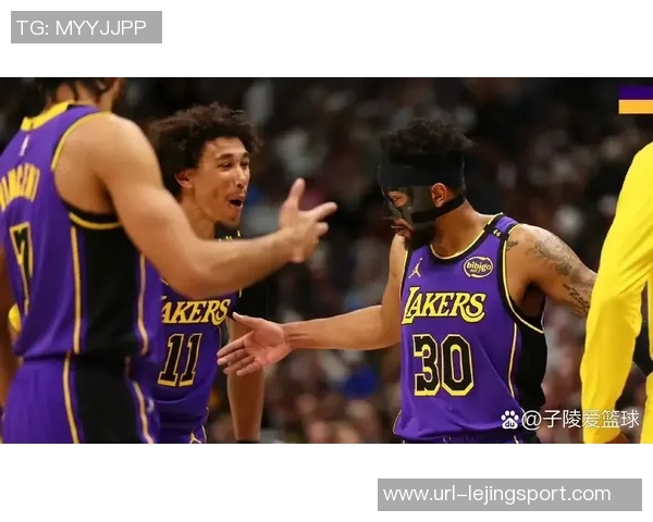湖人双向合同球员蒂米G联盟崭露头角砍下27分8板7助展现古典内线风采